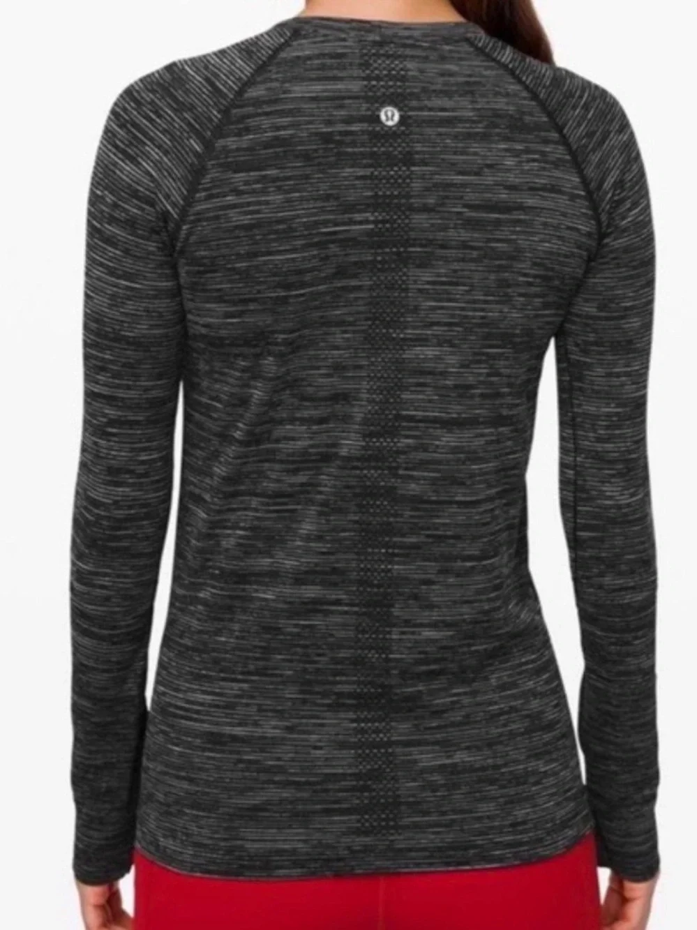 Lululemon Swiftly Speed Long Sleeve Hip Length Black White Black 4 Stretch